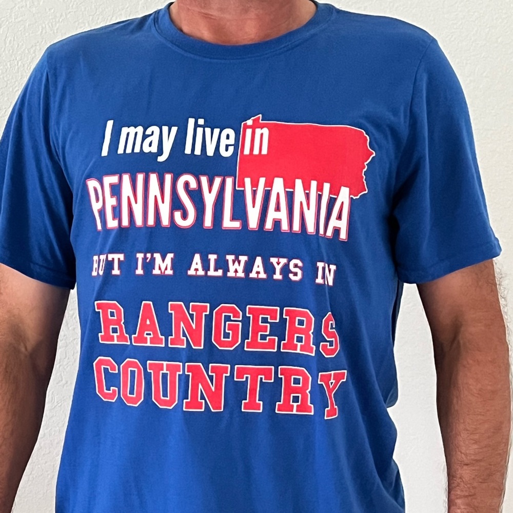 NYR fans!  Great looking t-shirt for those living in PA!